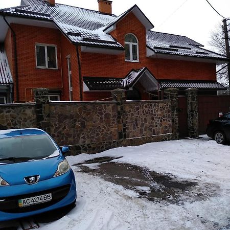 Будинок В Центрі Luck Kültér fotó